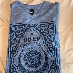 XL men’s short sleeve Obey shirt